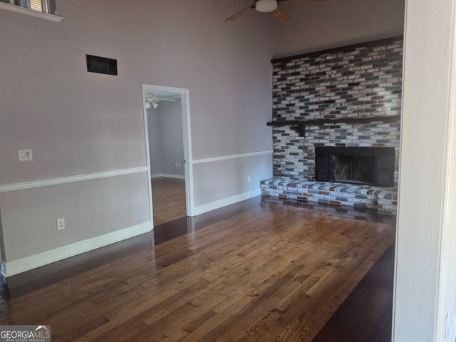 3911 Oak Harbour Drive, Gainesville, GA 30506