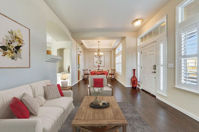 8478 Alameda Park Dr, Elk Grove, CA 95624