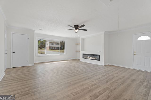 6070 Danbury Ct, Morrow, GA 30260