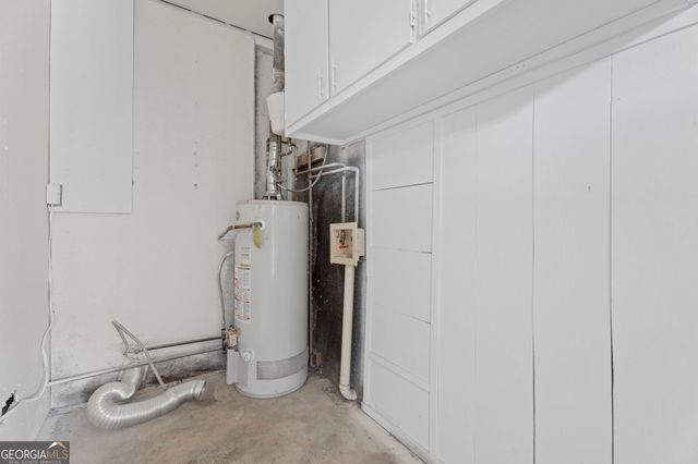 6070 Danbury Ct, Morrow, GA 30260