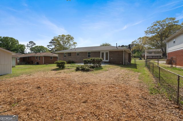 6070 Danbury Ct, Morrow, GA 30260