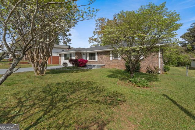 6070 Danbury Ct, Morrow, GA 30260