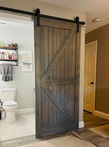 409 Sunlight Dr, Diamond Springs, CA 95619