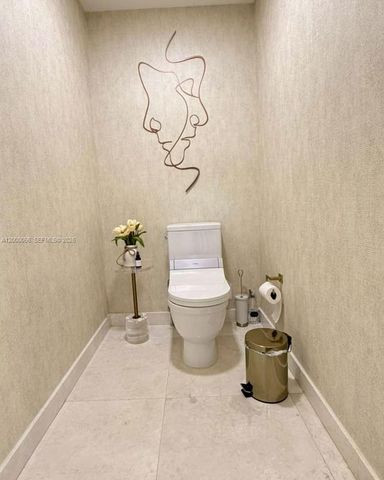 17301 Biscayne Blvd 308, North Miami Beach, FL 33160