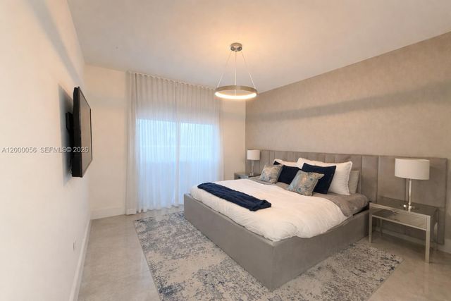 17301 Biscayne Blvd 308, North Miami Beach, FL 33160