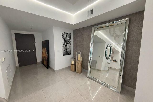 17301 Biscayne Blvd 308, North Miami Beach, FL 33160