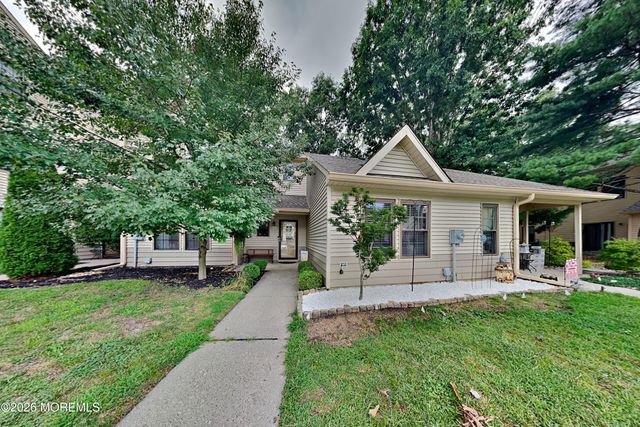406 Daffodil Drive, Jackson, NJ 08527