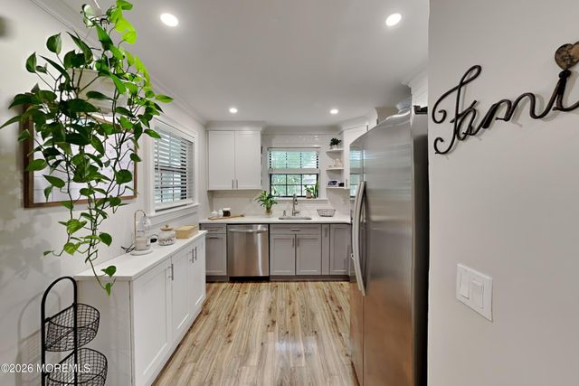 406 Daffodil Drive, Jackson, NJ 08527