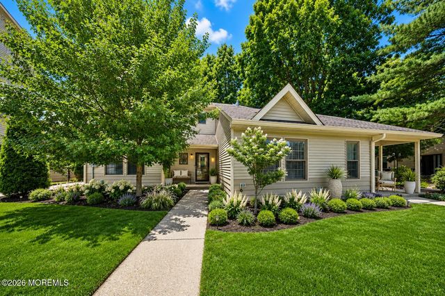 406 Daffodil Drive, Jackson, NJ 08527