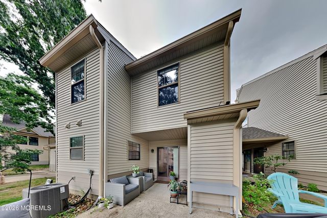 406 Daffodil Drive, Jackson, NJ 08527