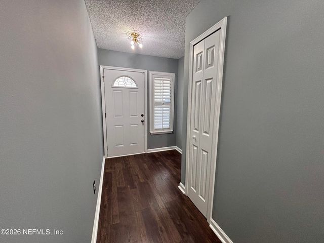 7866 AQUARIUS Circle, Jacksonville, FL 32216