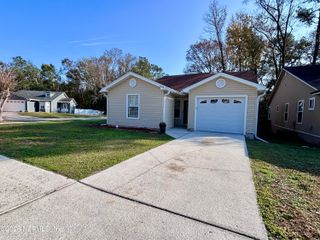 7866 AQUARIUS Circle, Jacksonville, FL 32216