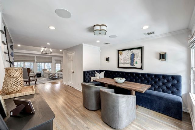 3131 Rice Boulevard, West University Place, TX 77005