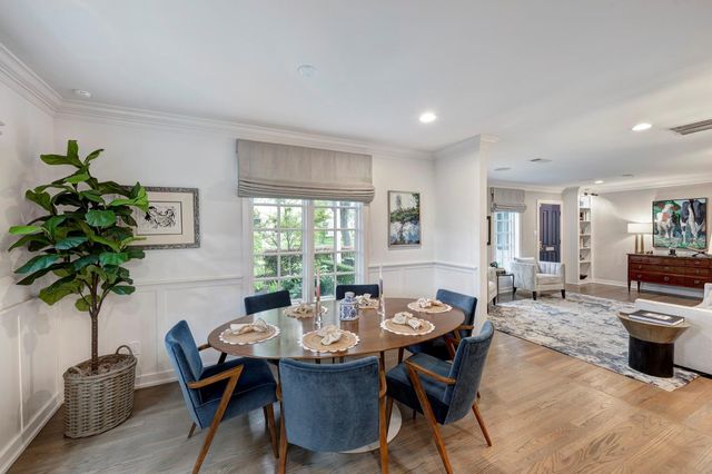 3131 Rice Boulevard, West University Place, TX 77005