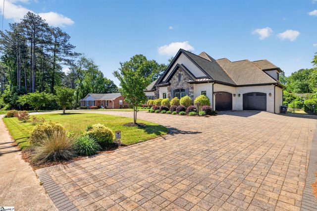 1401 Fernwood Glendale Road, Spartanburg, SC 29307