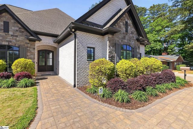 1401 Fernwood Glendale Road, Spartanburg, SC 29307