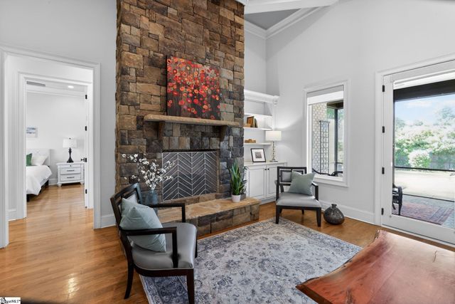 1401 Fernwood Glendale Road, Spartanburg, SC 29307