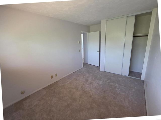 3830 Polly Lane, Carlsbad, CA 92008