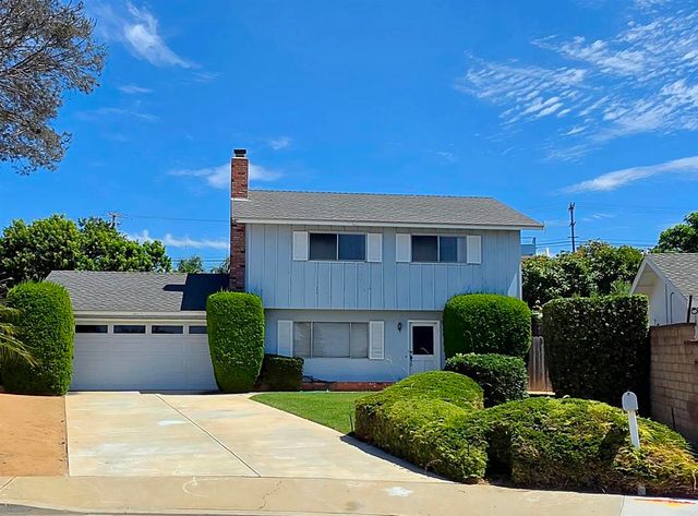 3830 Polly Lane, Carlsbad, CA 92008