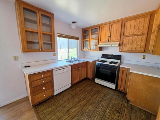 3830 Polly Lane, Carlsbad, CA 92008