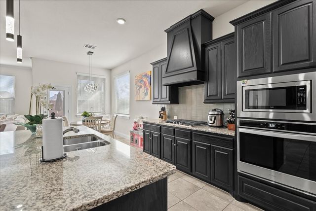 1321 Benavites Drive, Little Elm, TX 75068