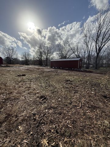 174 Mail Rd, Hohenwald, TN 38462