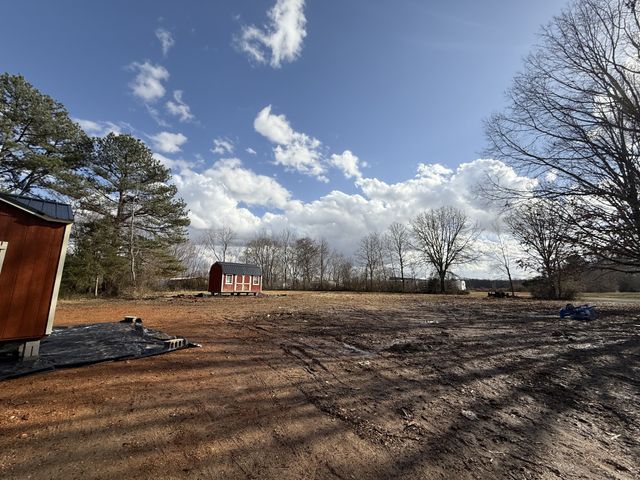 174 Mail Rd, Hohenwald, TN 38462