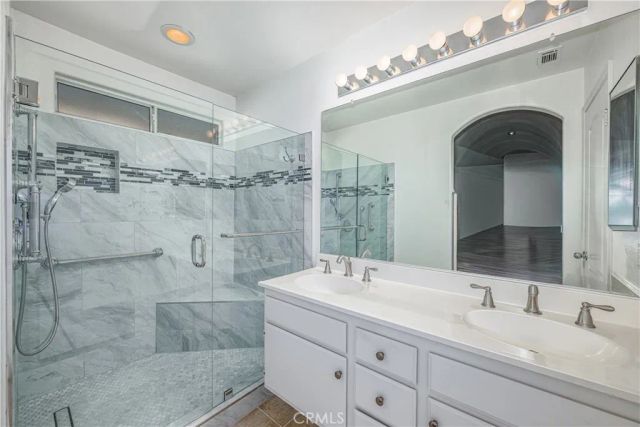 2125 Tehachapi, Corona, CA 92879