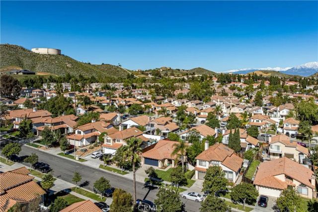 2125 Tehachapi, Corona, CA 92879