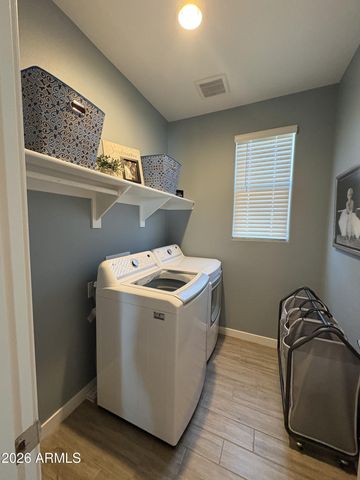 455 E SHELLIE Court, Casa Grande, AZ 85122