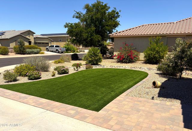 455 E SHELLIE Court, Casa Grande, AZ 85122