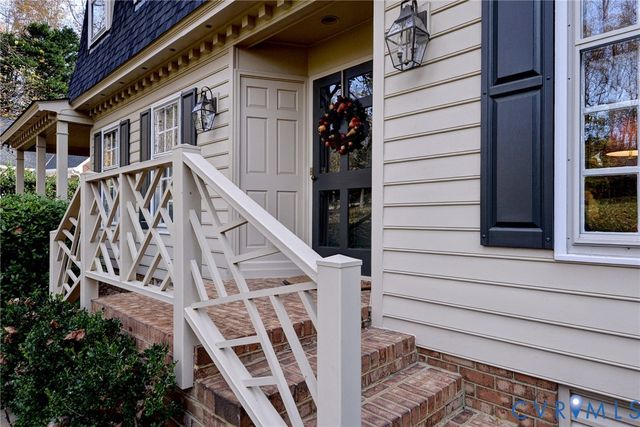 733 E Tazewells Way, Williamsburg, VA 23185