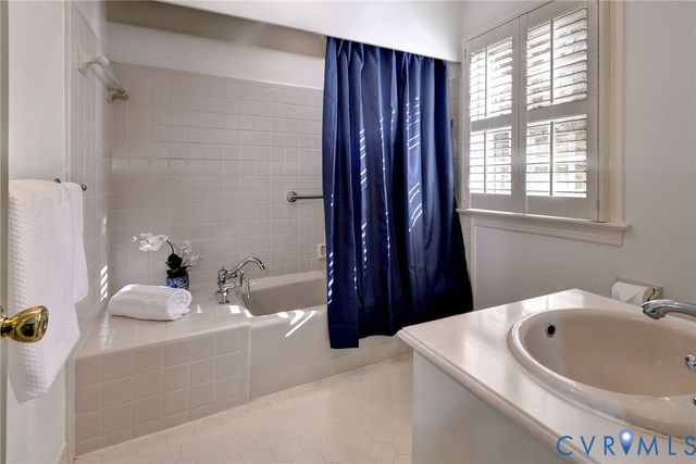 733 E Tazewells Way, Williamsburg, VA 23185