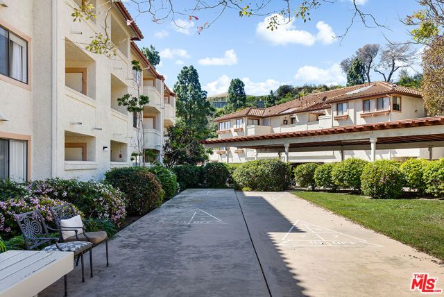 501 Palisades Drive 105, Pacific Palisades (los Angeles), CA 90272