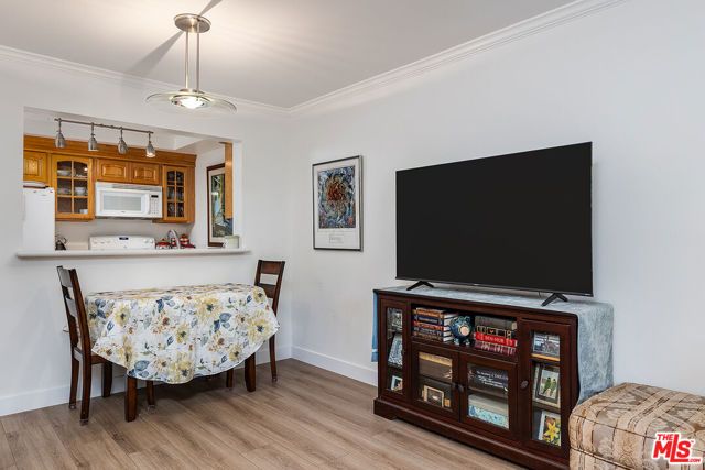 501 Palisades Drive 105, Pacific Palisades (los Angeles), CA 90272