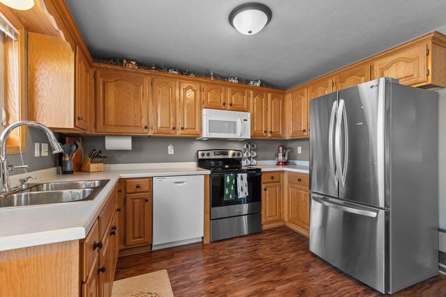 708 SAUNDERS ROAD, Kaukauna, WI 54130