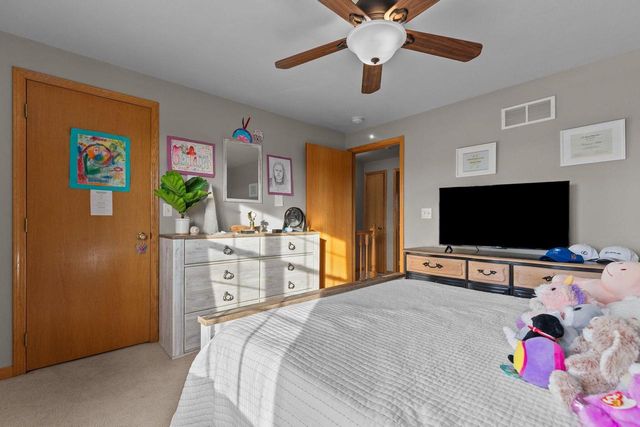 708 SAUNDERS ROAD, Kaukauna, WI 54130