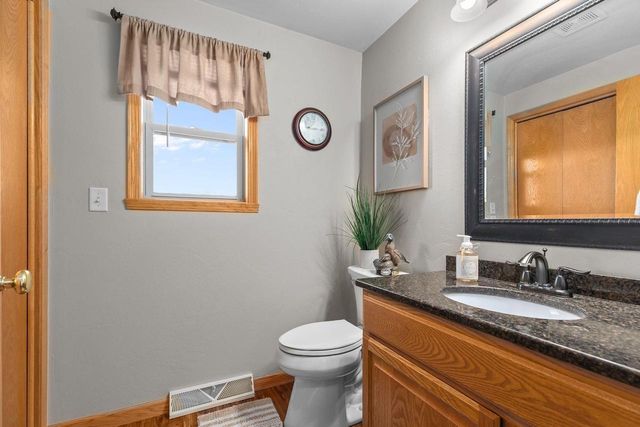 708 SAUNDERS ROAD, Kaukauna, WI 54130