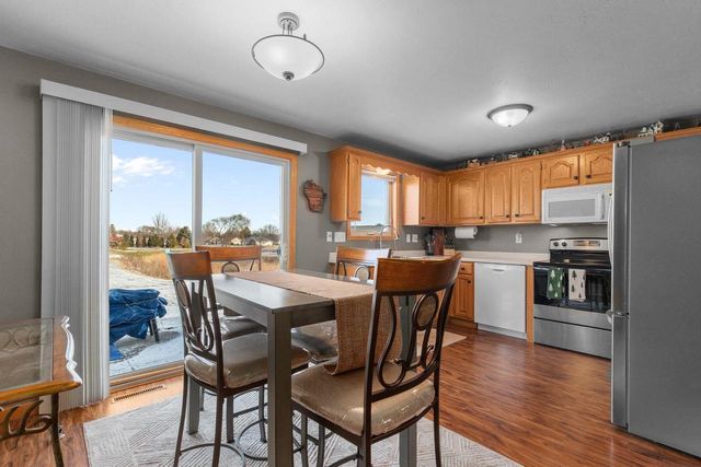 708 SAUNDERS ROAD, Kaukauna, WI 54130