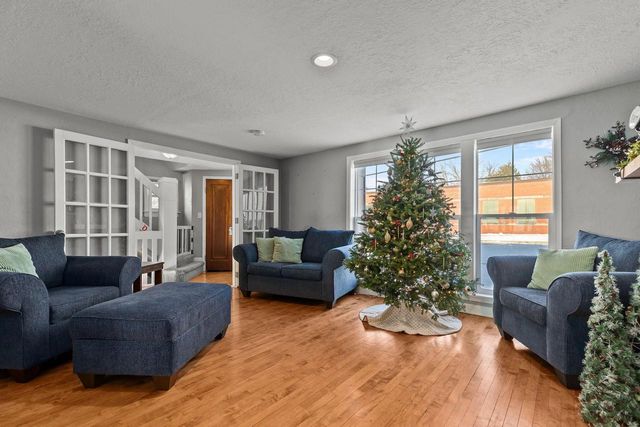 111 CANAL STREET, Little Chute, WI 54140