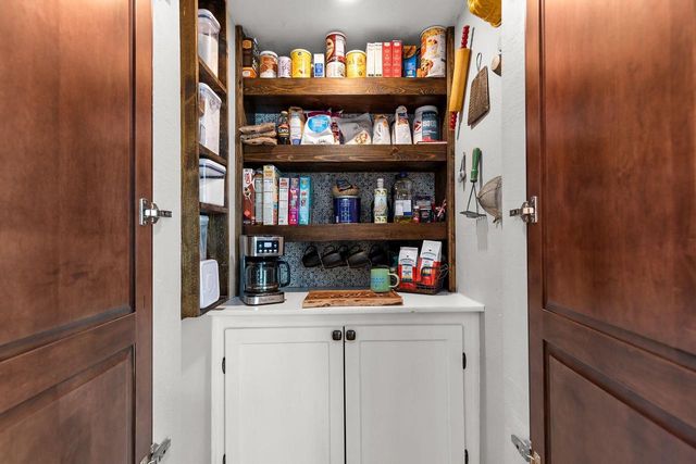 111 CANAL STREET, Little Chute, WI 54140