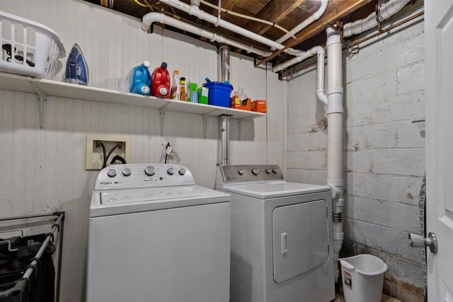 111 CANAL STREET, Little Chute, WI 54140