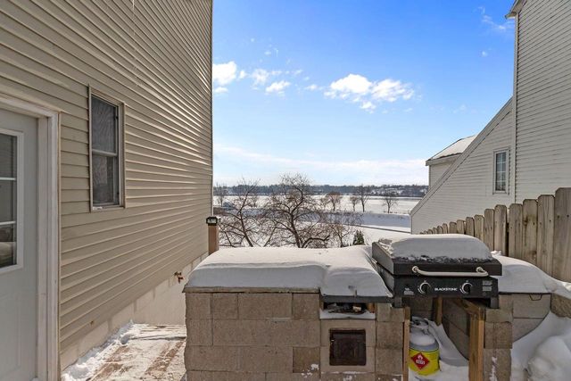 111 CANAL STREET, Little Chute, WI 54140