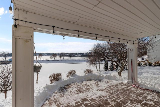 111 CANAL STREET, Little Chute, WI 54140