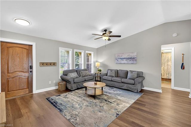 241 SW 43rd ST, Cape Coral, FL 33914