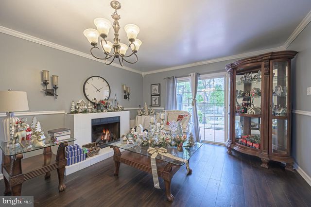 303 MARTIN L KING AVE, Egg Harbor Township, NJ 08234