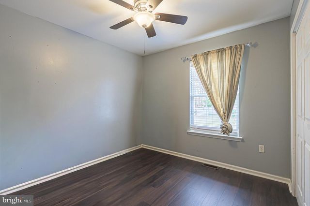 303 MARTIN L KING AVE, Egg Harbor Township, NJ 08234