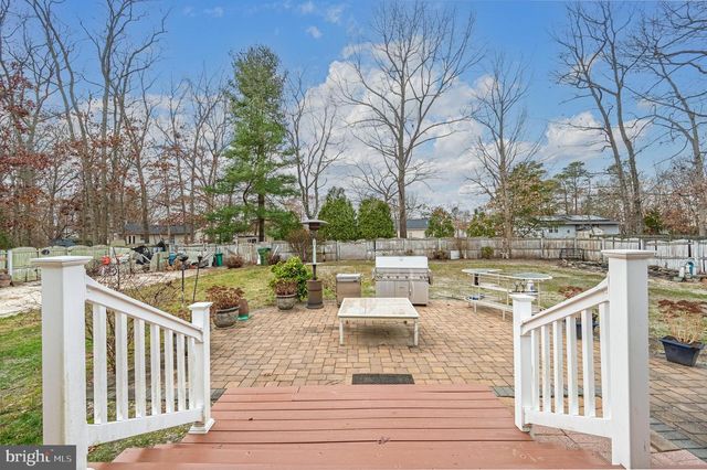 303 MARTIN L KING AVE, Egg Harbor Township, NJ 08234