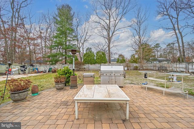 303 MARTIN L KING AVE, Egg Harbor Township, NJ 08234