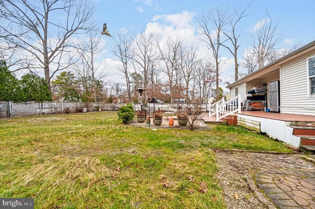 303 MARTIN L KING AVE, Egg Harbor Township, NJ 08234